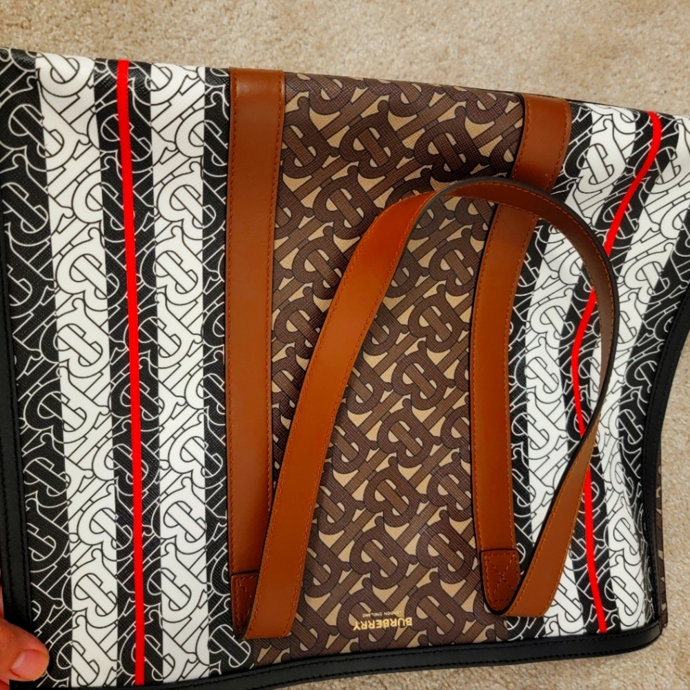 Burberry Tote